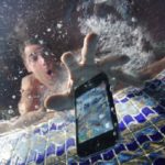 Что делать, если iPhone 6 упал в воду